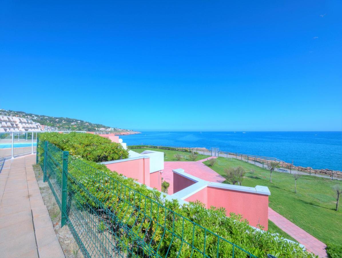 Studio 4 Pers, Pkg, 1Ere Ligne Mer, Piscine, Tennis Sete Exterior photo